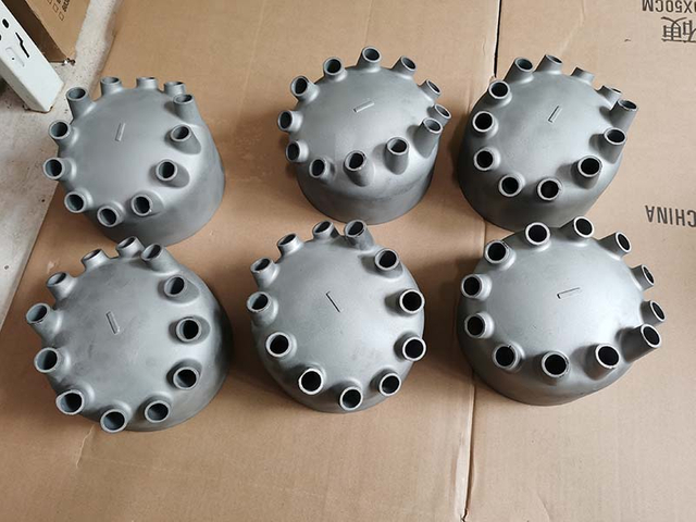 pi&egrave;ces moul&eacute;es en alliage de nickel