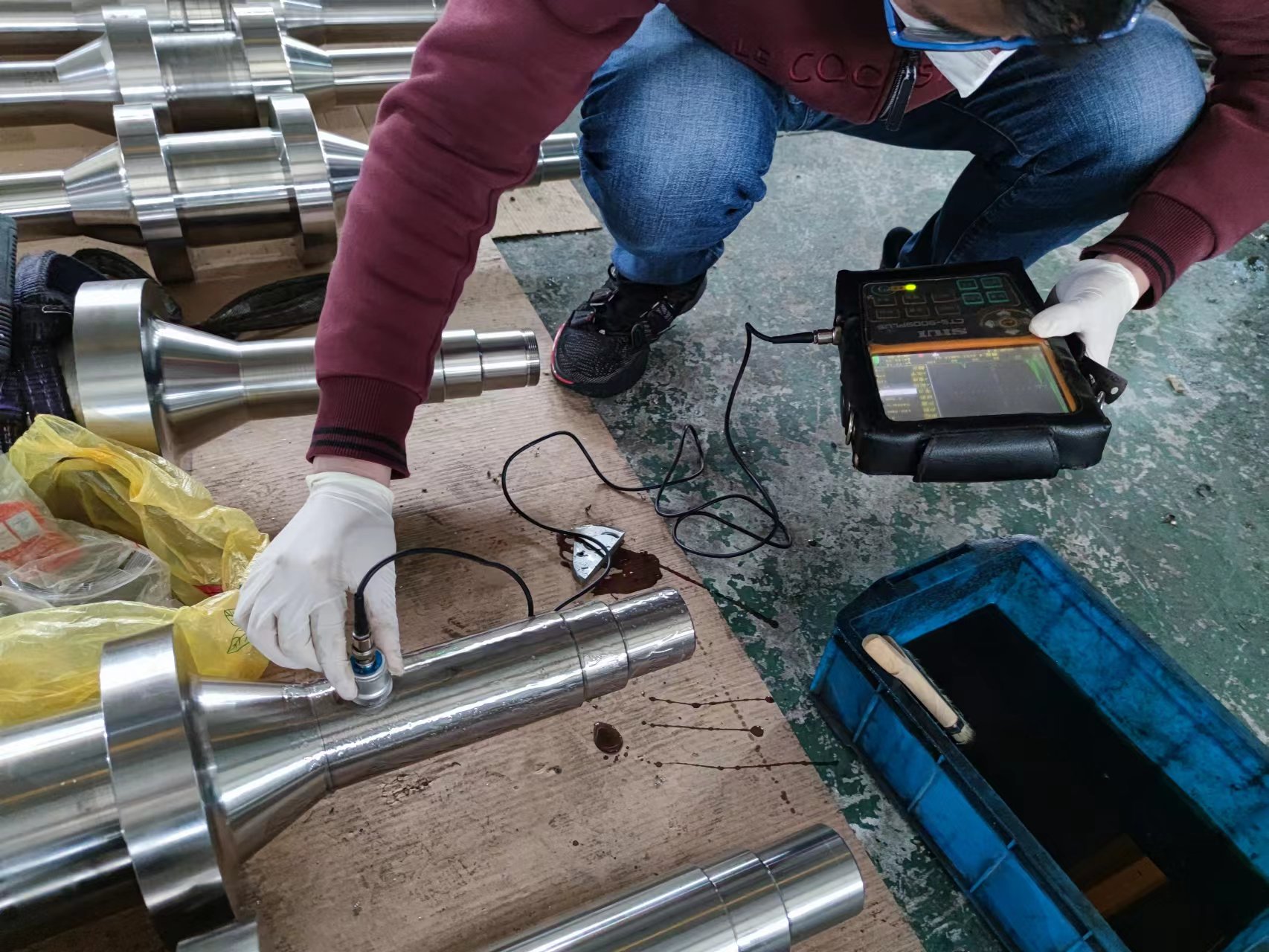 D&eacute;tection de d&eacute;fauts internes (d&eacute;tecteur de d&eacute;fauts par ultrasons)